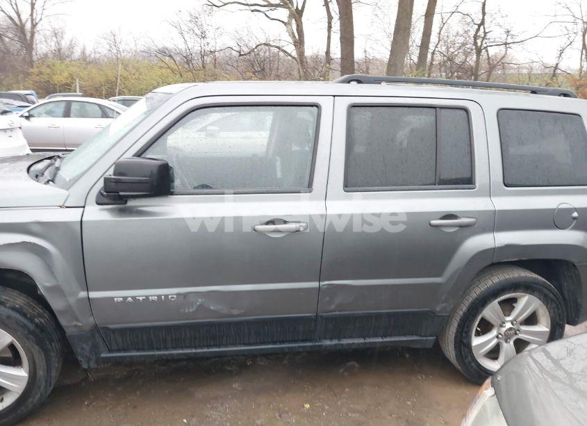 Photo 14 of 2013 Jeep Patriot LATITUDE (VIN 1C4NJPFB8DD129848)