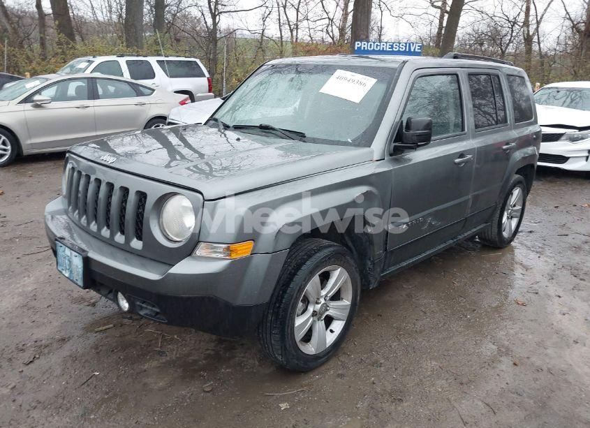 Photo 2 of 2013 Jeep Patriot LATITUDE (VIN 1C4NJPFB8DD129848)