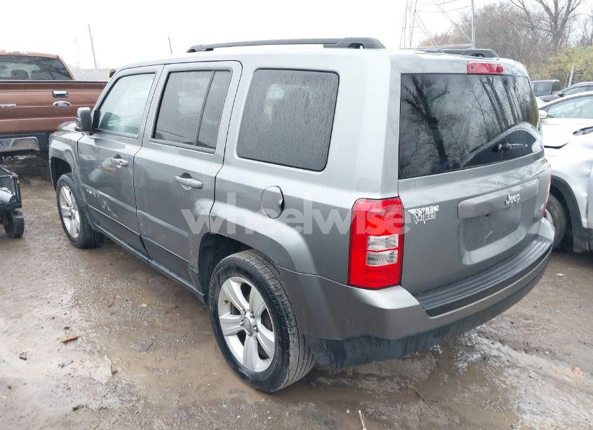 Photo 3 of 2013 Jeep Patriot LATITUDE (VIN 1C4NJPFB8DD129848)