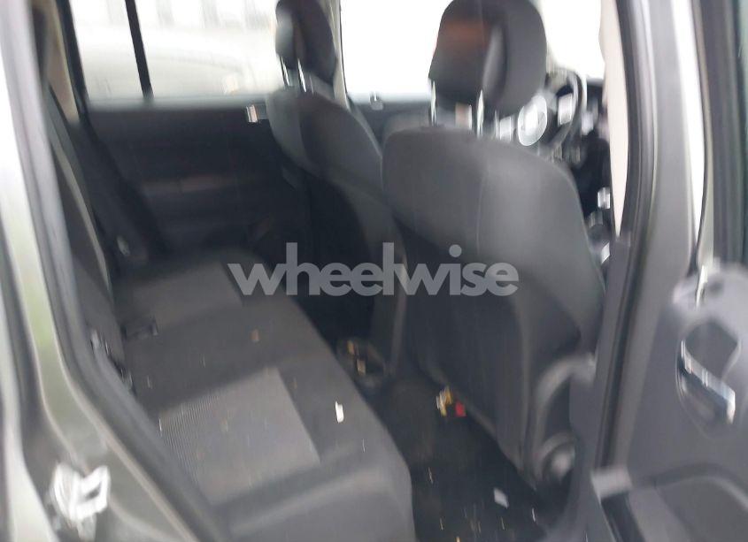 Photo 8 of 2013 Jeep Patriot LATITUDE (VIN 1C4NJPFB8DD129848)