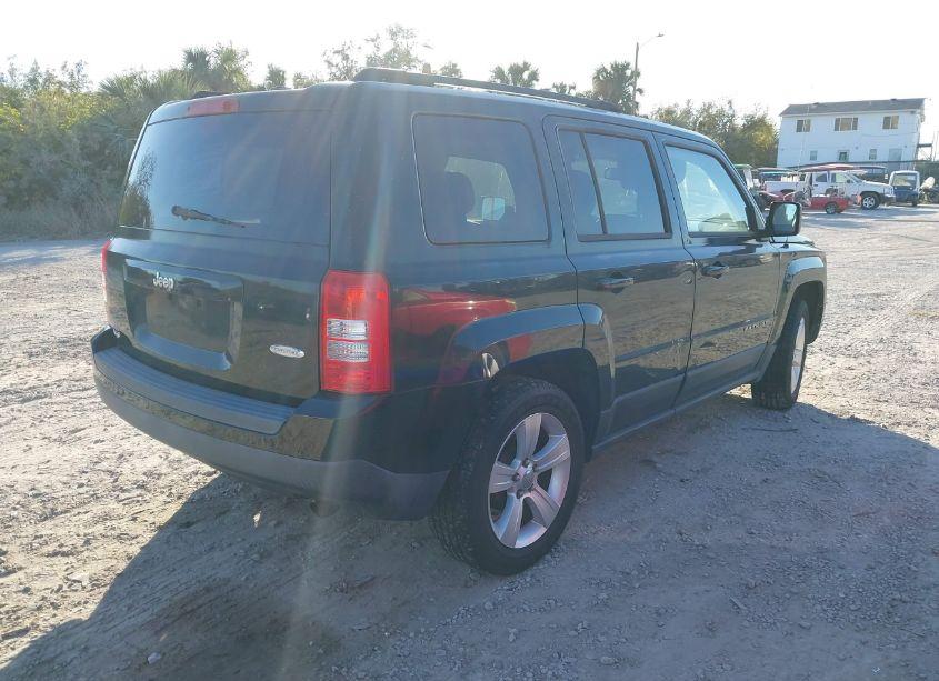 Photo 4 of 2013 Jeep Patriot LATITUDE (VIN 1C4NJPFB9DD140745)