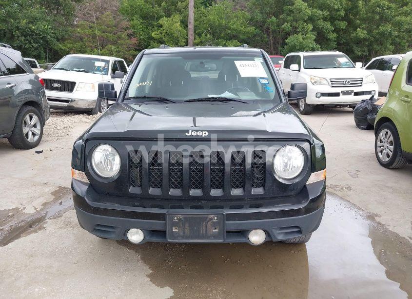 Photo 12 of 2016 Jeep Patriot LATITUDE (VIN 1C4NJPFB9GD584308)