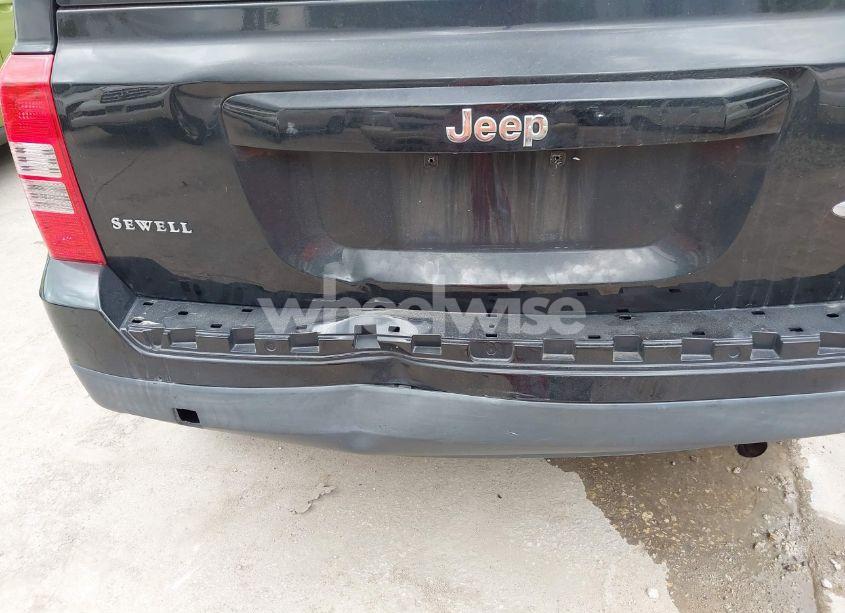 Photo 6 of 2016 Jeep Patriot LATITUDE (VIN 1C4NJPFB9GD584308)