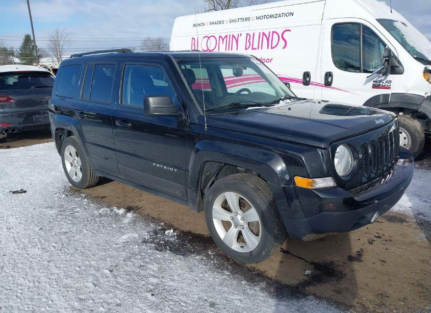 2015 Jeep Patriot LATITUDE (VIN 1C4NJPFBXFD349589) main photo