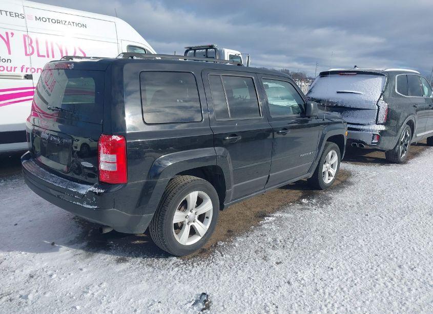 Photo 4 of 2015 Jeep Patriot LATITUDE (VIN 1C4NJPFBXFD349589)