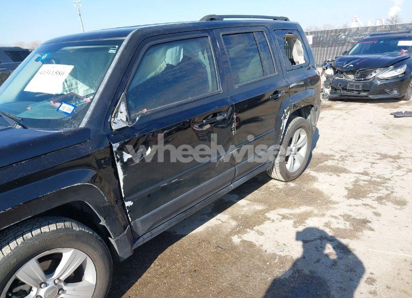 Photo 6 of 2016 Jeep Patriot LATITUDE (VIN 1C4NJPFBXGD576945)