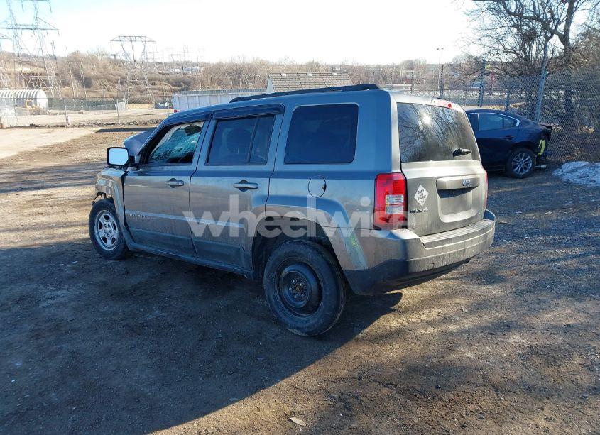 Photo 3 of 2012 Jeep Patriot SPORT (VIN 1C4NJRBB0CD506978)