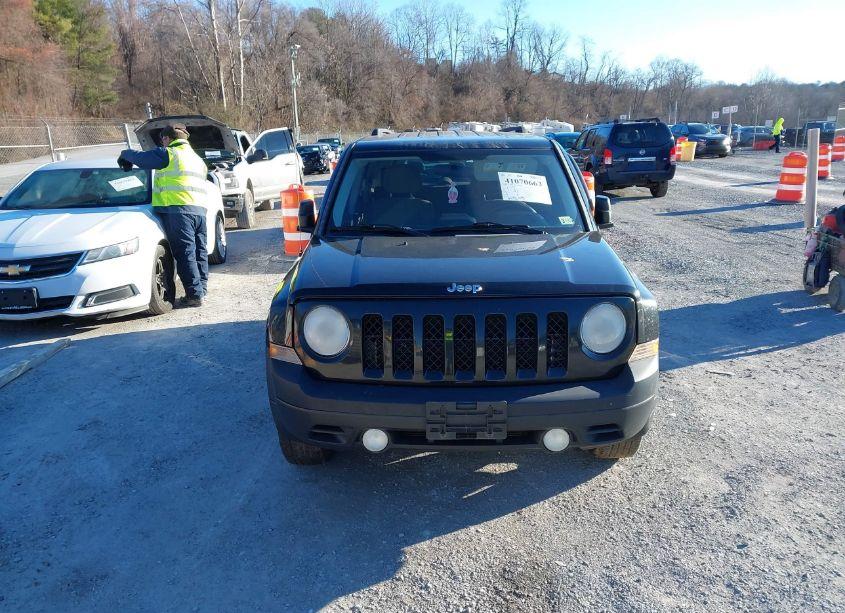 Photo 12 of 2012 Jeep Patriot SPORT (VIN 1C4NJRBB0CD672367)