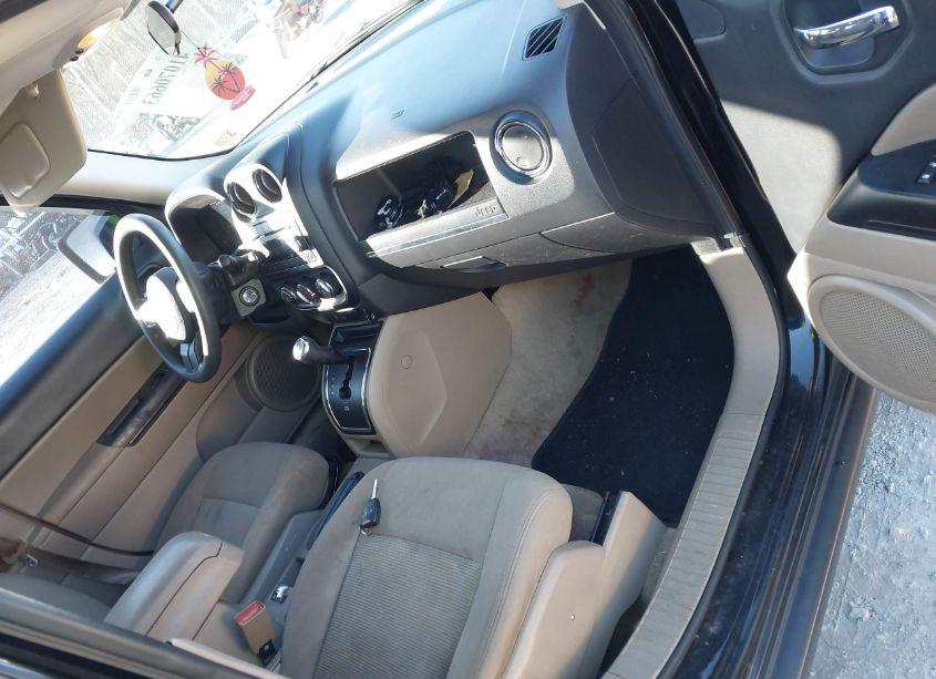 Photo 5 of 2012 Jeep Patriot SPORT (VIN 1C4NJRBB0CD672367)