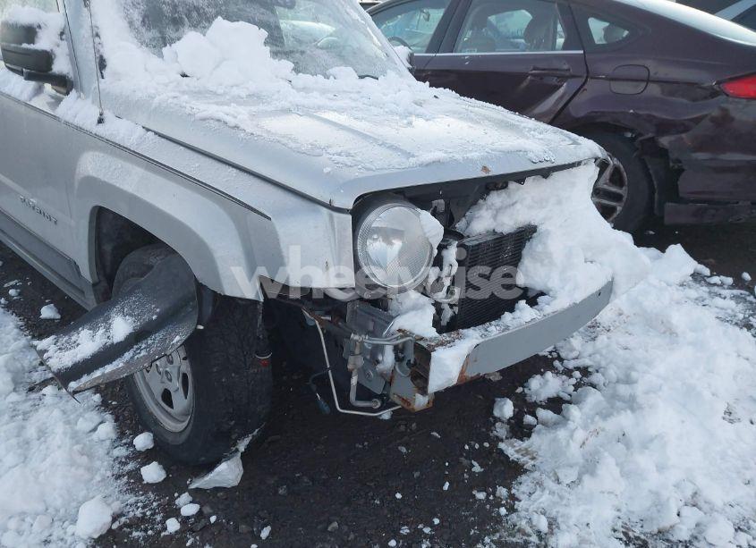 Photo 12 of 2014 Jeep Patriot SPORT (VIN 1C4NJRBB0ED506658)