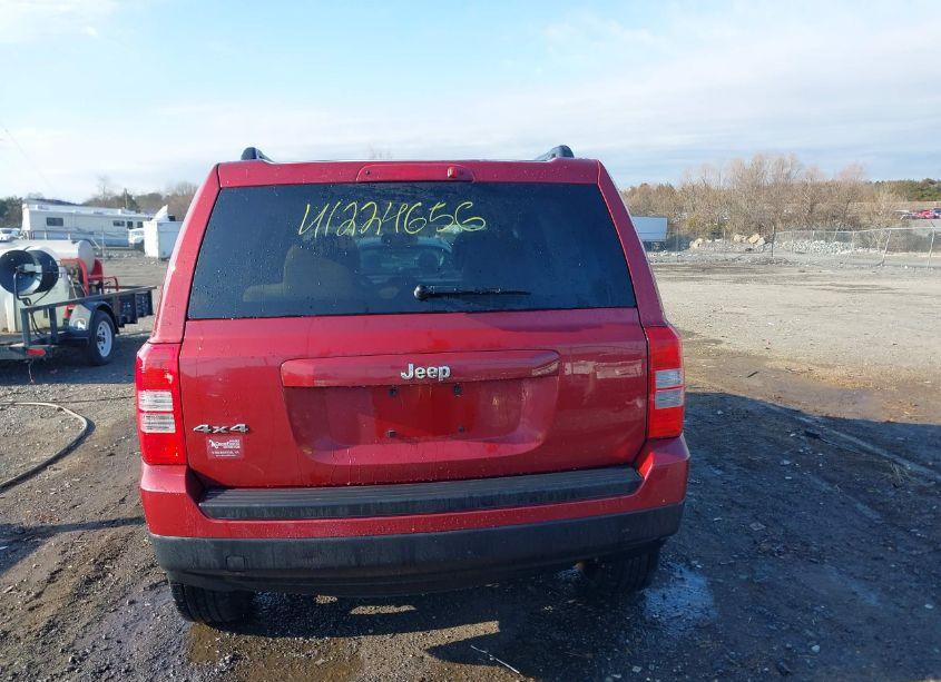 Photo 16 of 2014 Jeep Patriot SPORT (VIN 1C4NJRBB0ED734028)