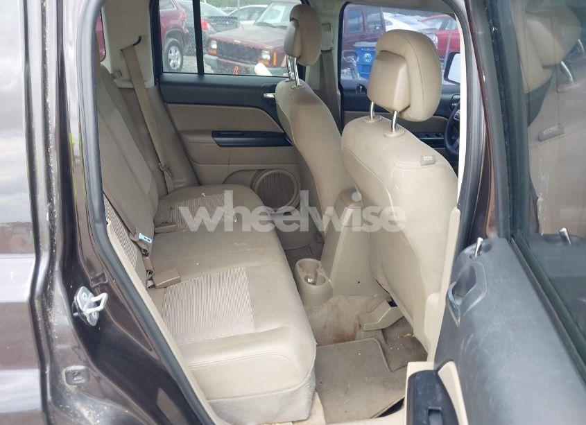 Photo 8 of 2014 Jeep Patriot SPORT (VIN 1C4NJRBB0ED847915)