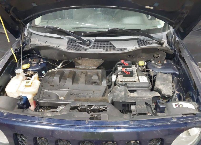 Photo 10 of 2015 Jeep Patriot SPORT (VIN 1C4NJRBB0FD148429)