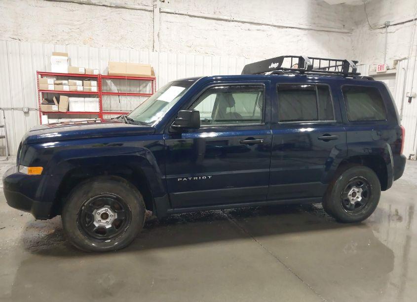 Photo 14 of 2015 Jeep Patriot SPORT (VIN 1C4NJRBB0FD148429)