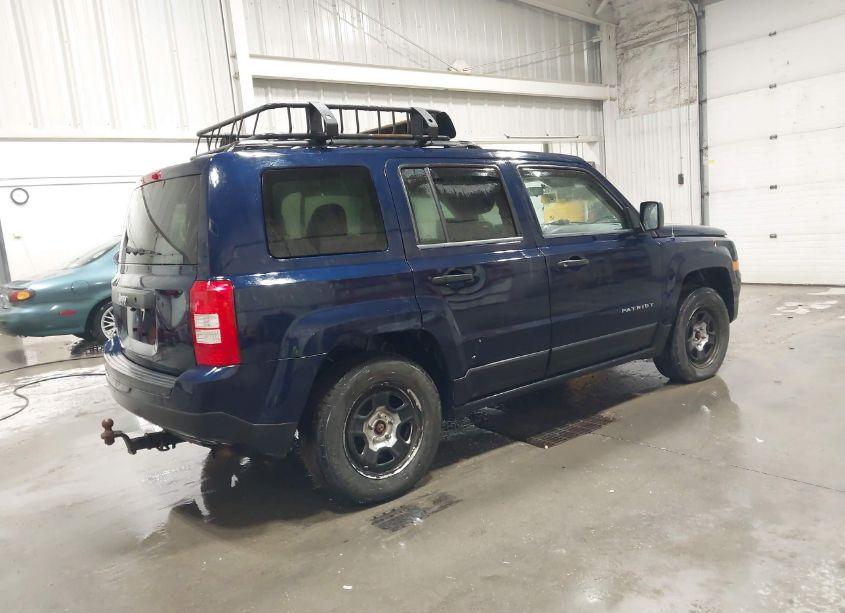 Photo 4 of 2015 Jeep Patriot SPORT (VIN 1C4NJRBB0FD148429)