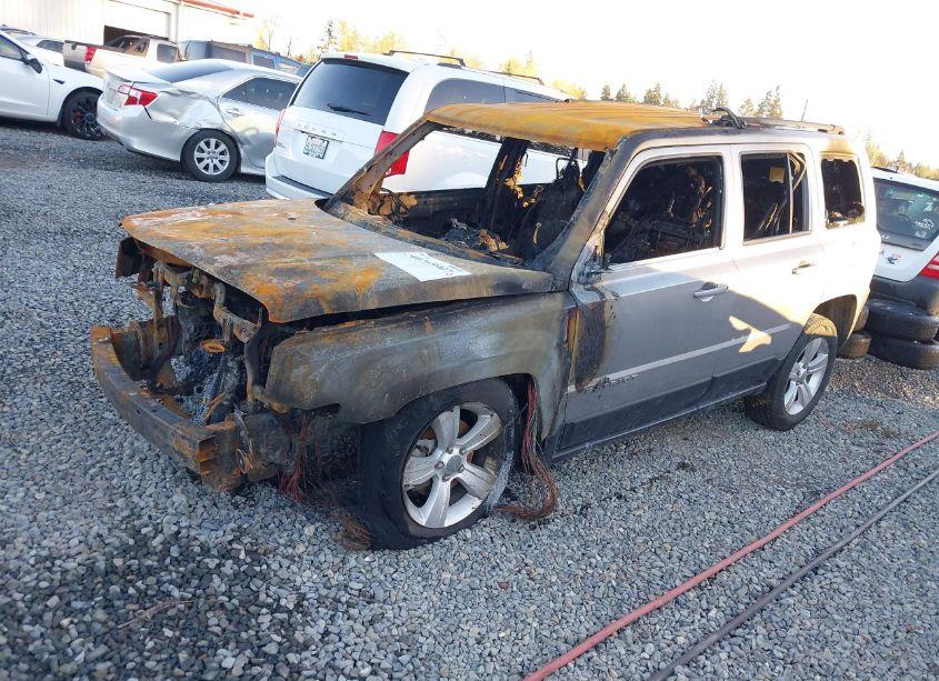 Photo 2 of 2015 Jeep Patriot SPORT (VIN 1C4NJRBB0FD357346)