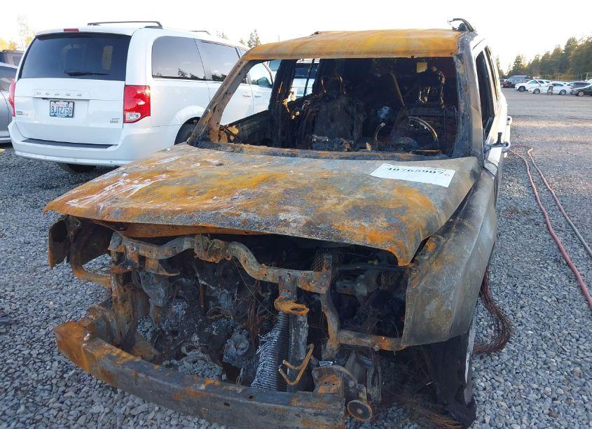 Photo 6 of 2015 Jeep Patriot SPORT (VIN 1C4NJRBB0FD357346)