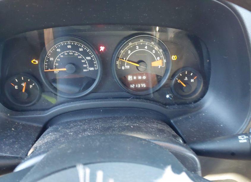 Photo 7 of 2015 Jeep Patriot SPORT (VIN 1C4NJRBB0FD408795)