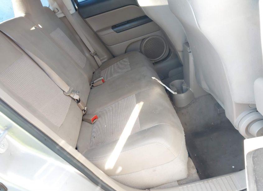 Photo 8 of 2015 Jeep Patriot SPORT (VIN 1C4NJRBB0FD408795)