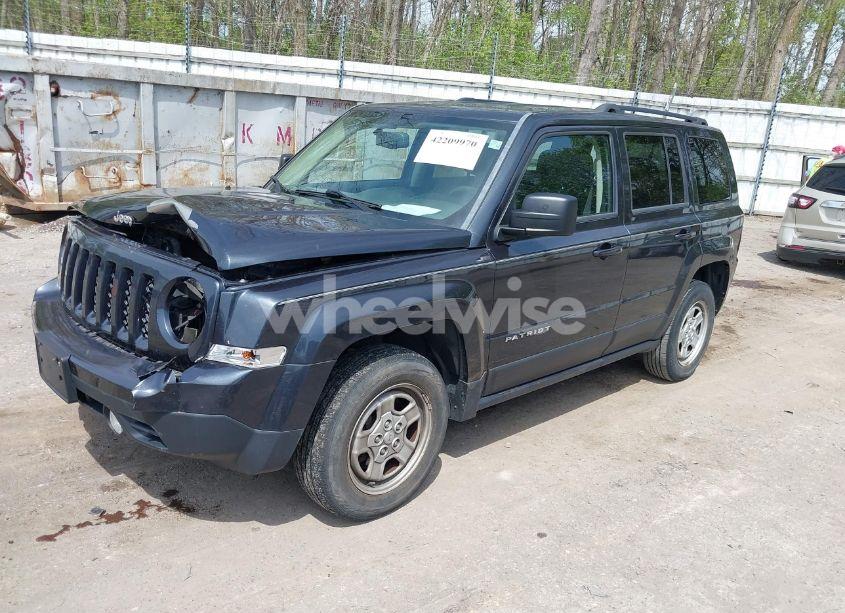 Photo 2 of 2016 Jeep Patriot SPORT (VIN 1C4NJRBB0GD549884)