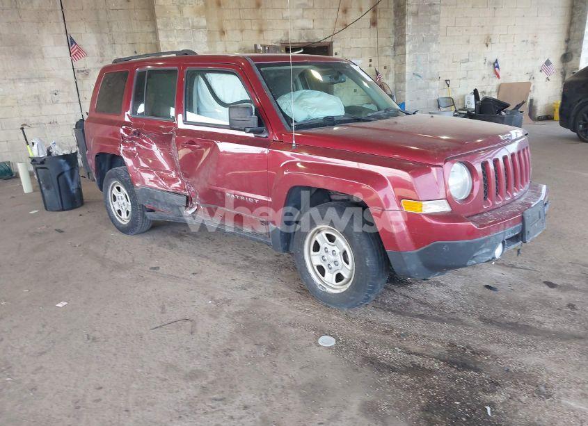 2016 Jeep Patriot SPORT (VIN 1C4NJRBB0GD691944) main photo