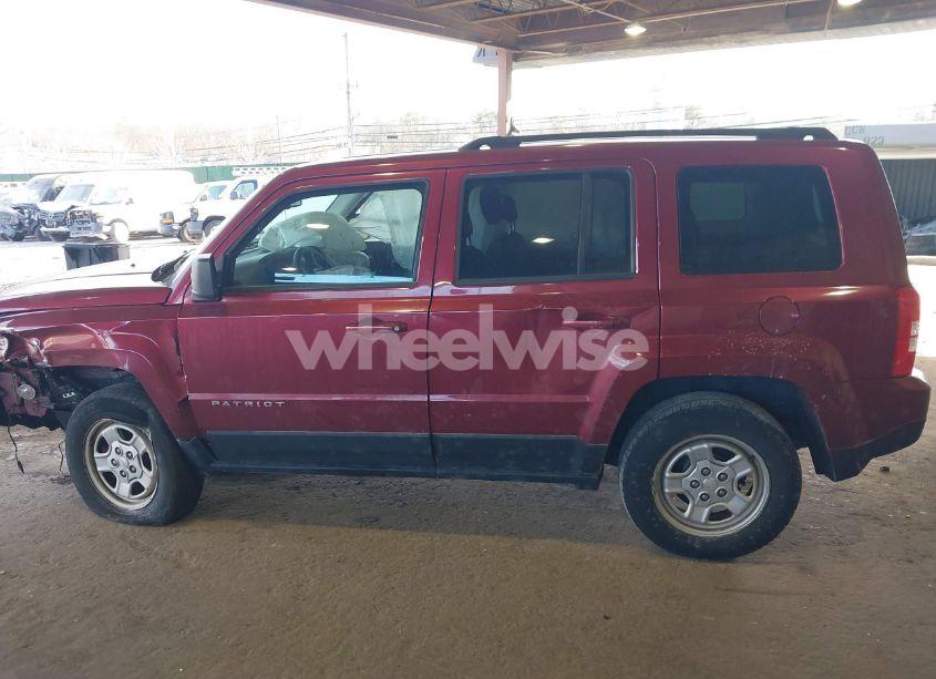 Photo 14 of 2016 Jeep Patriot SPORT (VIN 1C4NJRBB0GD691944)