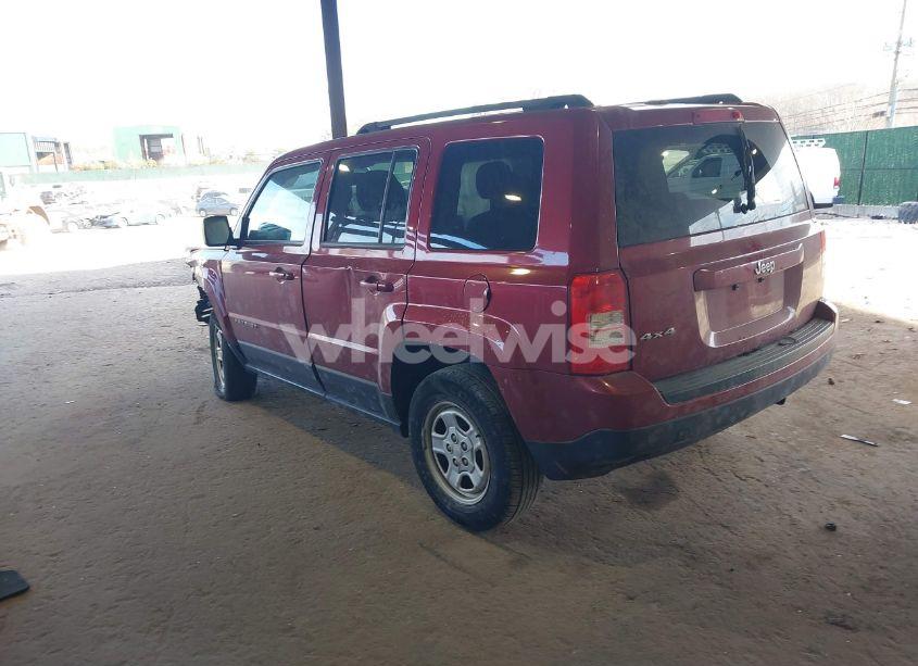 Photo 3 of 2016 Jeep Patriot SPORT (VIN 1C4NJRBB0GD691944)