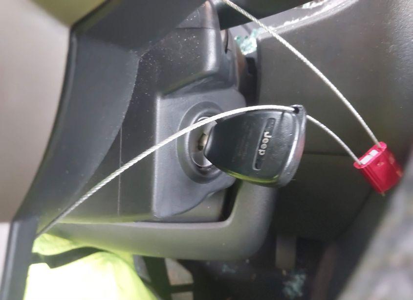 Photo 11 of 2016 Jeep Patriot 75TH ANNIVERSARY (VIN 1C4NJRBB0GD730984)