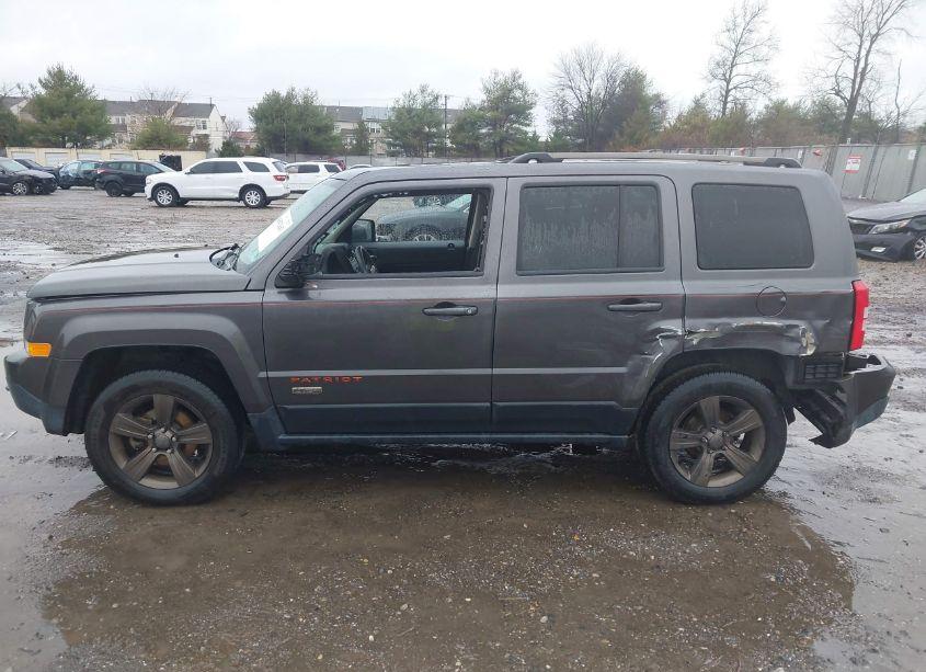 Photo 14 of 2016 Jeep Patriot 75TH ANNIVERSARY (VIN 1C4NJRBB0GD730984)