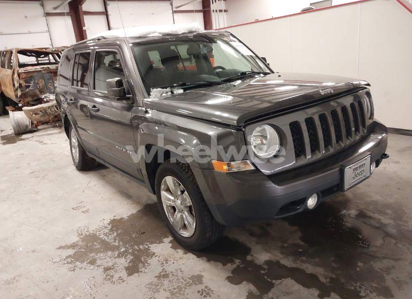2016 Jeep Patriot SPORT (VIN 1C4NJRBB0GD746893) main photo