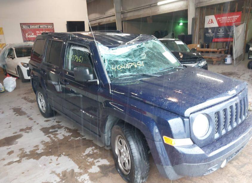 2016 Jeep Patriot SPORT (VIN 1C4NJRBB0GD779599) main photo