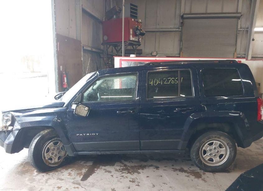 Photo 14 of 2016 Jeep Patriot SPORT (VIN 1C4NJRBB0GD779599)