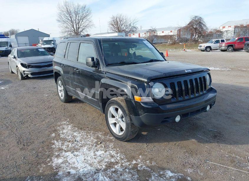 2012 Jeep Patriot SPORT (VIN 1C4NJRBB1CD558930) main photo