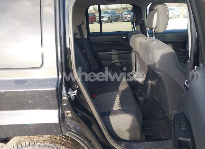 Photo 8 of 2012 Jeep Patriot SPORT (VIN 1C4NJRBB1CD558930)