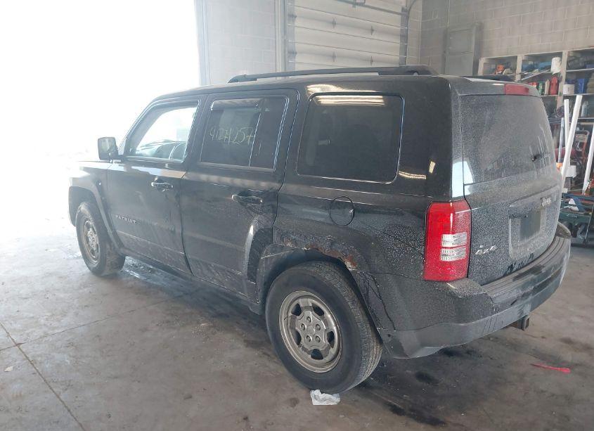Photo 3 of 2012 Jeep Patriot SPORT (VIN 1C4NJRBB1CD616874)