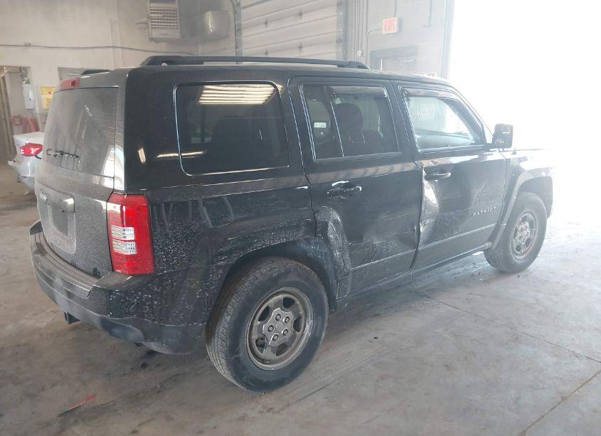 Photo 4 of 2012 Jeep Patriot SPORT (VIN 1C4NJRBB1CD616874)