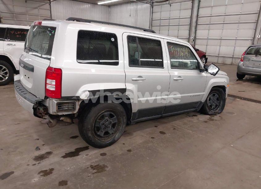 Photo 4 of 2012 Jeep Patriot SPORT (VIN 1C4NJRBB1CD617748)