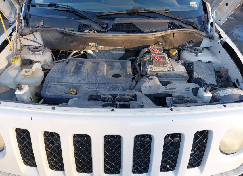 Photo 10 of 2012 Jeep Patriot SPORT (VIN 1C4NJRBB1CD676072)