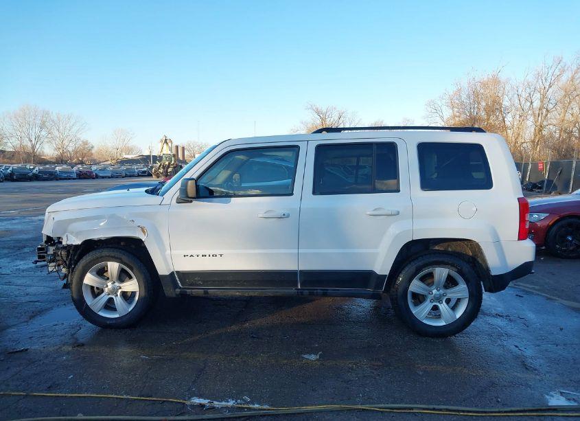 Photo 15 of 2012 Jeep Patriot SPORT (VIN 1C4NJRBB1CD676072)
