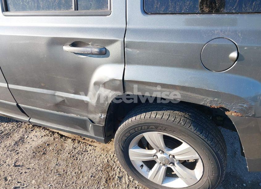 Photo 6 of 2013 Jeep Patriot SPORT (VIN 1C4NJRBB1DD140448)