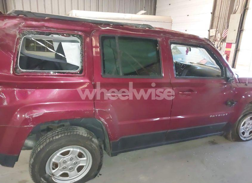 Photo 13 of 2014 Jeep Patriot SPORT (VIN 1C4NJRBB1ED728433)