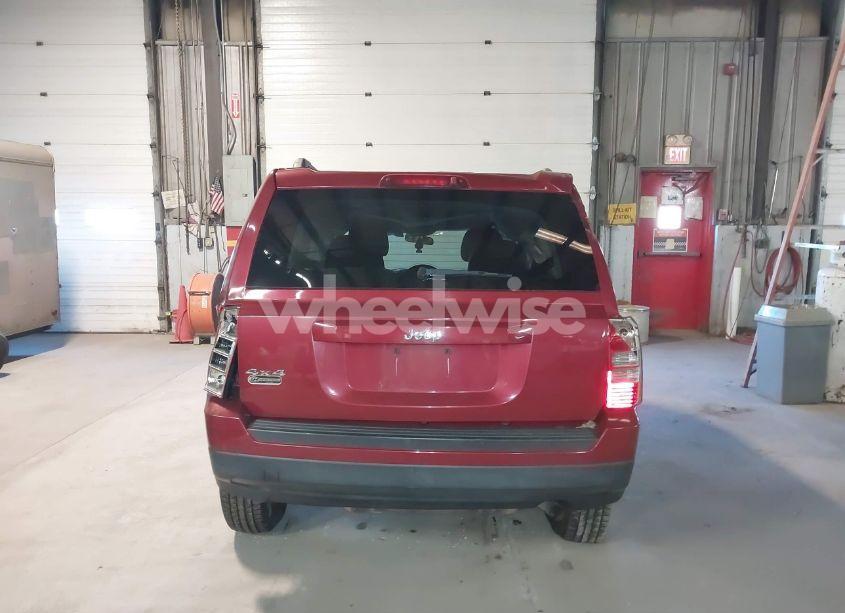 Photo 16 of 2014 Jeep Patriot SPORT (VIN 1C4NJRBB1ED728433)