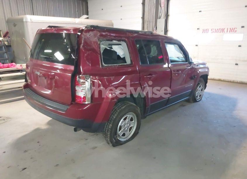 Photo 4 of 2014 Jeep Patriot SPORT (VIN 1C4NJRBB1ED728433)