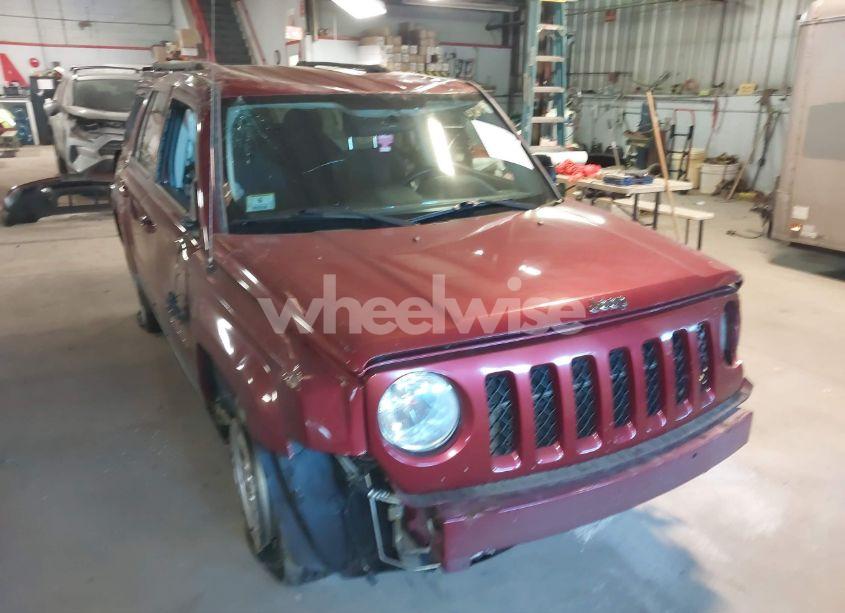 Photo 6 of 2014 Jeep Patriot SPORT (VIN 1C4NJRBB1ED728433)