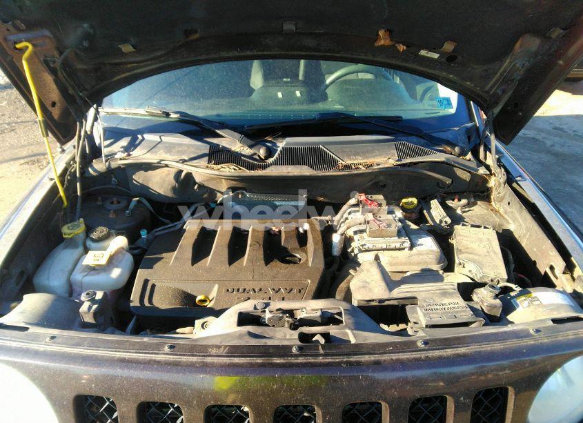 Photo 10 of 2014 Jeep Patriot SPORT (VIN 1C4NJRBB1ED797901)