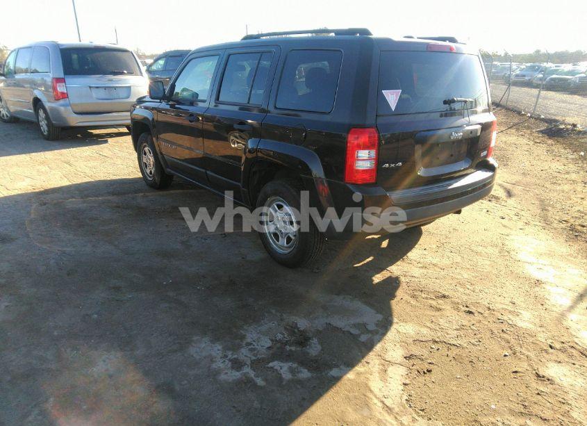 Photo 3 of 2014 Jeep Patriot SPORT (VIN 1C4NJRBB1ED797901)