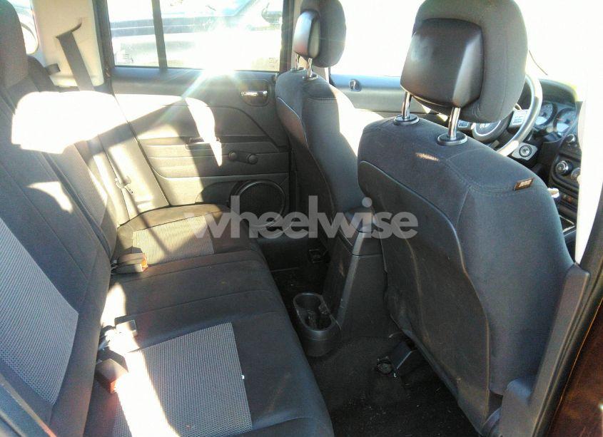 Photo 8 of 2014 Jeep Patriot SPORT (VIN 1C4NJRBB1ED797901)
