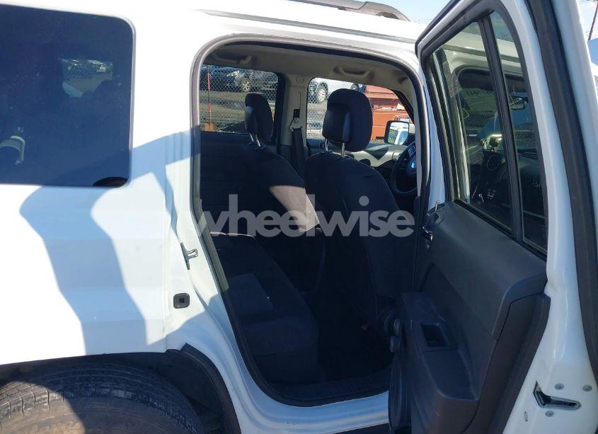 Photo 8 of 2014 Jeep Patriot SPORT (VIN 1C4NJRBB1ED828872)