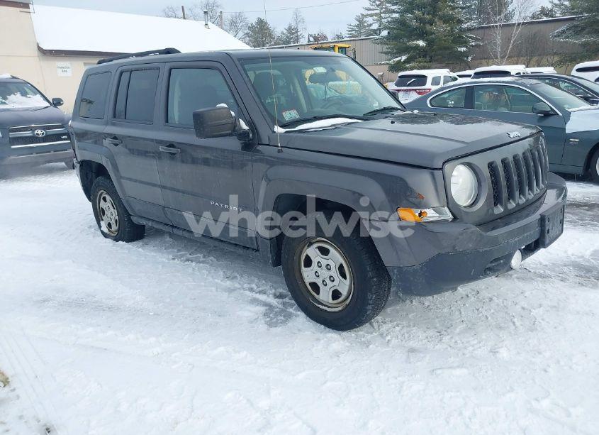 2014 Jeep Patriot SPORT (VIN 1C4NJRBB1ED842416) main photo
