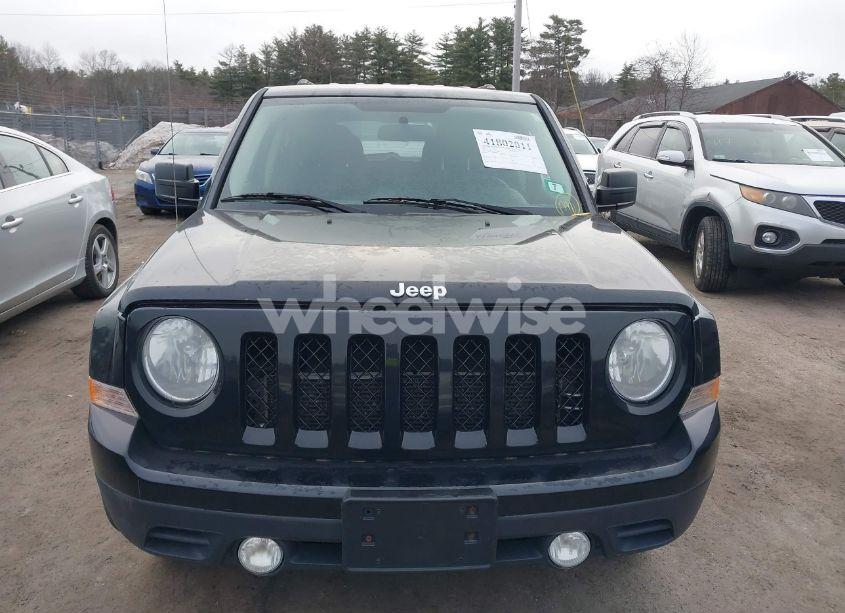 Photo 6 of 2014 Jeep Patriot SPORT (VIN 1C4NJRBB1ED852878)